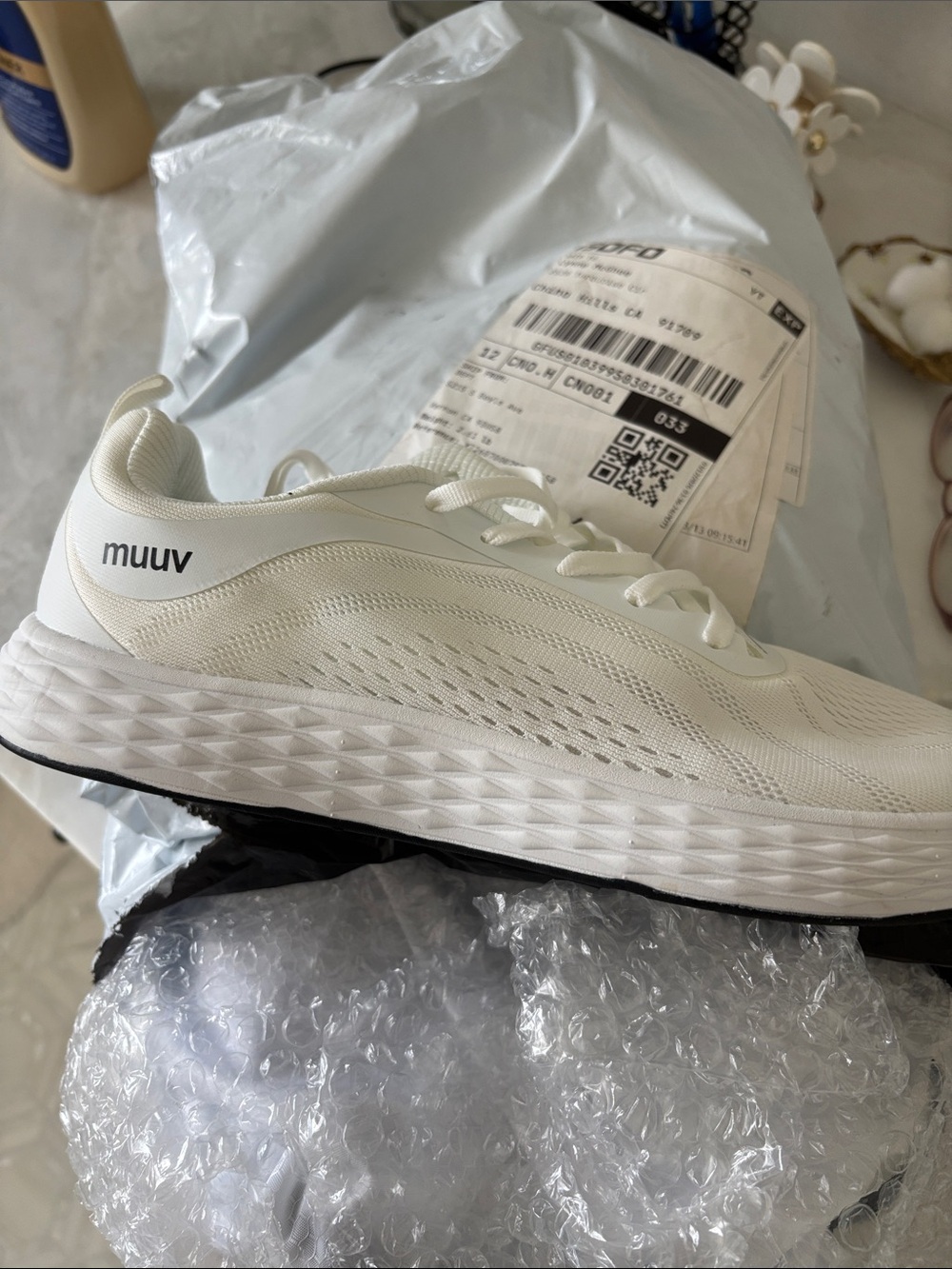 Cuurt Women's White Athletic Walking Shoes - Picture 4 of 9